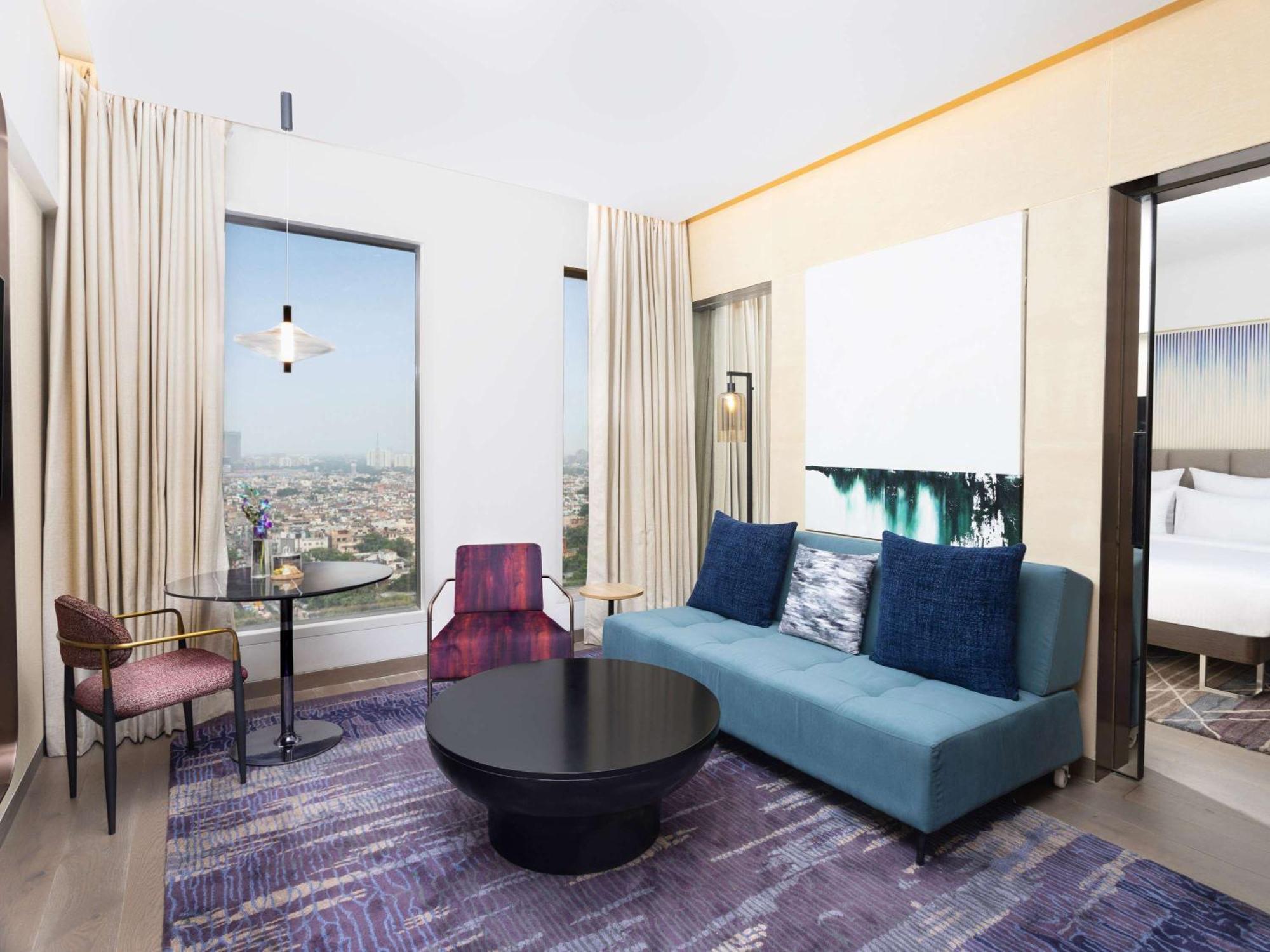 Novotel New Delhi City Centre エクステリア 写真