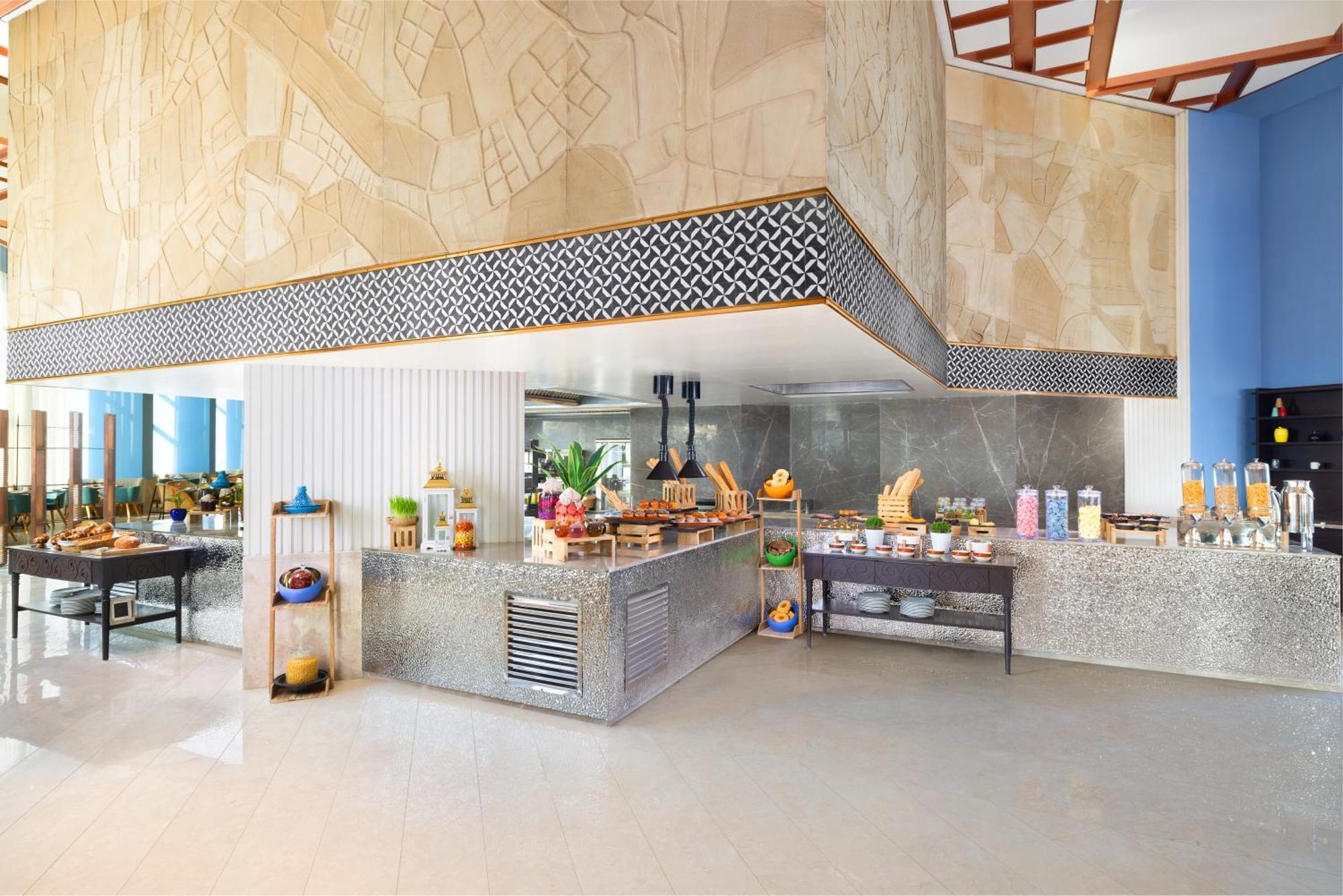 Novotel New Delhi City Centre エクステリア 写真