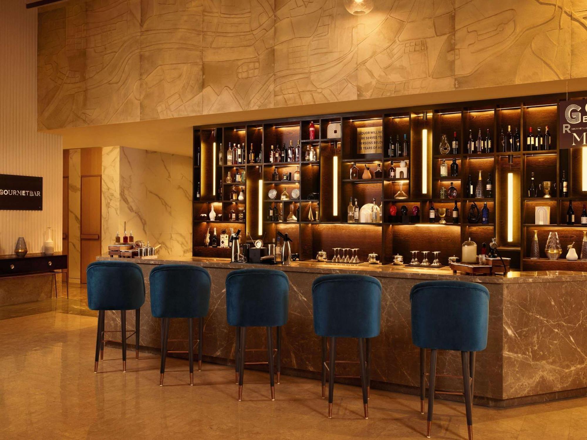 Novotel New Delhi City Centre エクステリア 写真